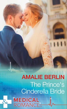 Amalie Berlin The Prince's Cinderella Bride обложка книги