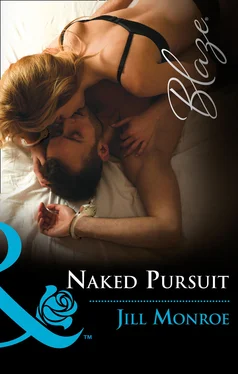 Jill Monroe Naked Pursuit обложка книги