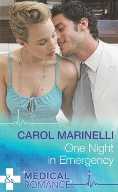 Carol Marinelli One Night in Emergency обложка книги