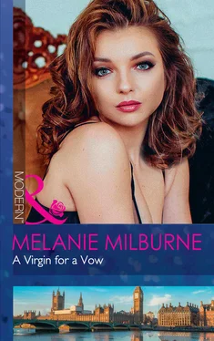 Melanie Milburne A Virgin For A Vow обложка книги