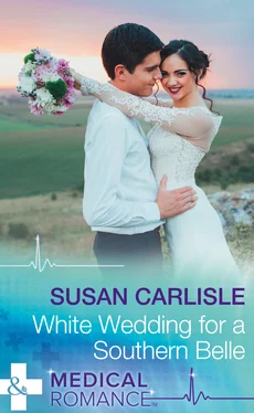 Susan Carlisle White Wedding For A Southern Belle обложка книги