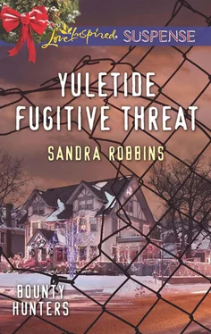 Sandra Robbins Yuletide Fugitive Threat обложка книги