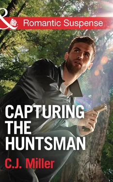 C.J. Miller Capturing the Huntsman обложка книги