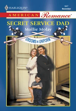 Mollie Molay Secret Service Dad обложка книги