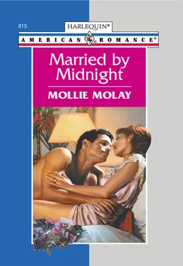 Mollie Molay Married By Midnight обложка книги