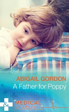 Abigail Gordon A Father For Poppy обложка книги