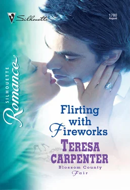 Teresa Carpenter Flirting with Fireworks обложка книги