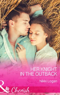 Nikki Logan Her Knight in the Outback обложка книги