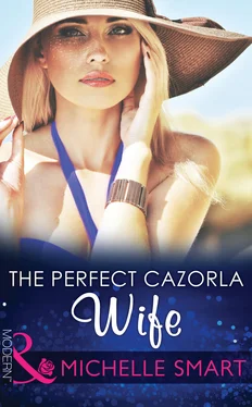 Michelle Smart The Perfect Cazorla Wife обложка книги