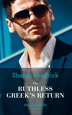 Sharon Kendrick The Ruthless Greek's Return обложка книги