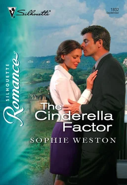 Sophie Weston The Cinderella Factor обложка книги