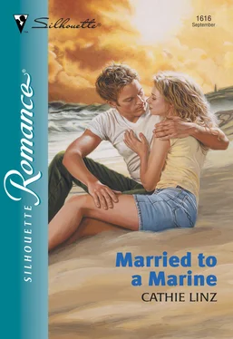 Cathie Linz Married To A Marine обложка книги