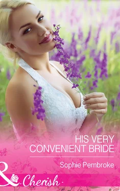 Sophie Pembroke His Very Convenient Bride обложка книги