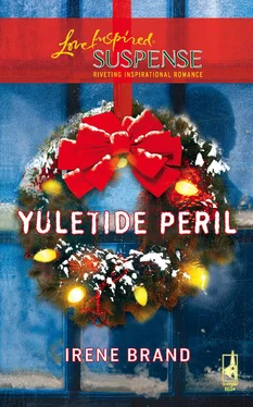 Irene Brand Yuletide Peril обложка книги