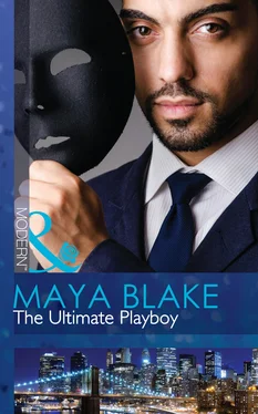 Maya Blake The Ultimate Playboy обложка книги