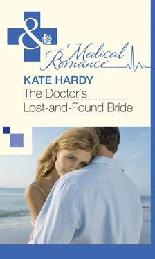 Kate Hardy The Doctor's Lost-and-Found Bride обложка книги