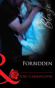 Tori Carrington Forbidden обложка книги