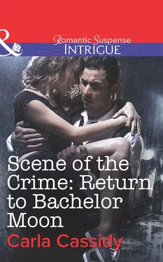 Carla Cassidy Scene of the Crime: Return to Bachelor Moon обложка книги