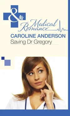 Caroline Anderson Saving Dr Gregory обложка книги