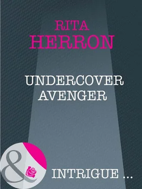 Rita Herron Undercover Avenger обложка книги