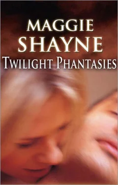 Maggie Shayne Twilight Phantasies обложка книги