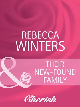 Rebecca Winters Their New-Found Family обложка книги