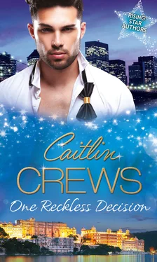 Caitlin Crews One Reckless Decision обложка книги