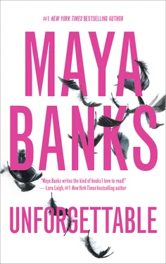 Maya Banks Unforgettable обложка книги