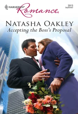 Natasha Oakley Accepting the Boss's Proposal обложка книги