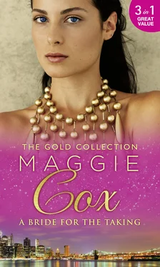 Maggie Cox The Gold Collection: A Bride For The Taking обложка книги