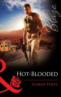 Karen Foley Hot-Blooded обложка книги