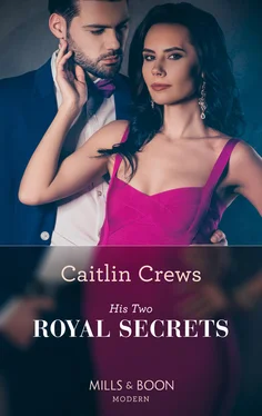 Caitlin Crews His Two Royal Secrets обложка книги