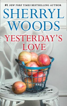 Sherryl Woods Yesterday's Love обложка книги