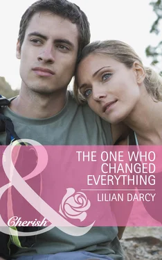 Lilian Darcy The One Who Changed Everything обложка книги