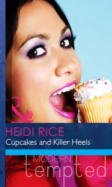 Heidi Rice Cupcakes and Killer Heels обложка книги