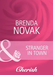 Brenda Novak - Stranger in Town