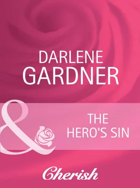 Darlene Gardner The Hero's Sin обложка книги