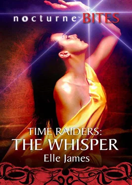 Elle James Time Raiders: The Whisper обложка книги