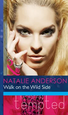 Natalie Anderson Walk on the Wild Side обложка книги