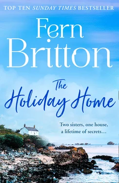 Fern Britton The Holiday Home обложка книги