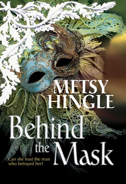 Metsy Hingle Behind The Mask обложка книги