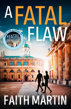Faith Martin A Fatal Flaw обложка книги