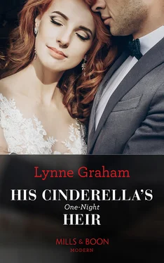 Lynne Graham His Cinderella's One-Night Heir обложка книги