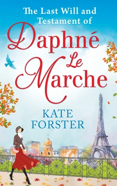 Kate Forster The Last Will And Testament Of Daphné Le Marche обложка книги