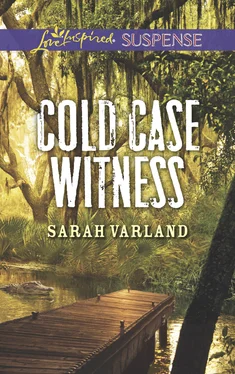 Sarah Varland Cold Case Witness обложка книги