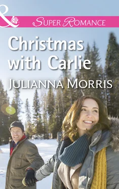 Julianna Morris Christmas With Carlie обложка книги