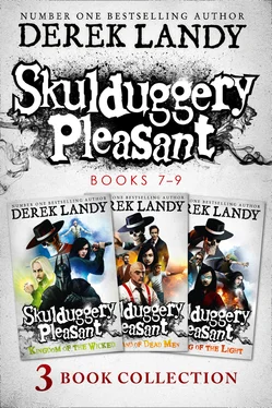 Derek Landy Skulduggery Pleasant: Books 7 – 9: The Darquesse Trilogy обложка книги