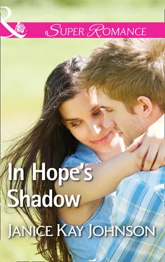 Janice Kay In Hope's Shadow обложка книги