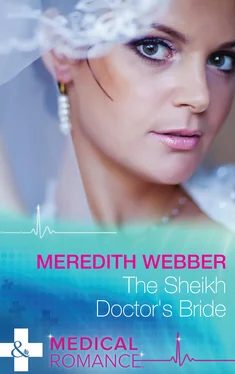 Meredith Webber The Sheikh Doctor's Bride обложка книги