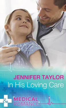 Jennifer Taylor In His Loving Care обложка книги